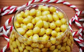 تصویر 1 از خرید جدید ترین انواع ترشی غوره فوری